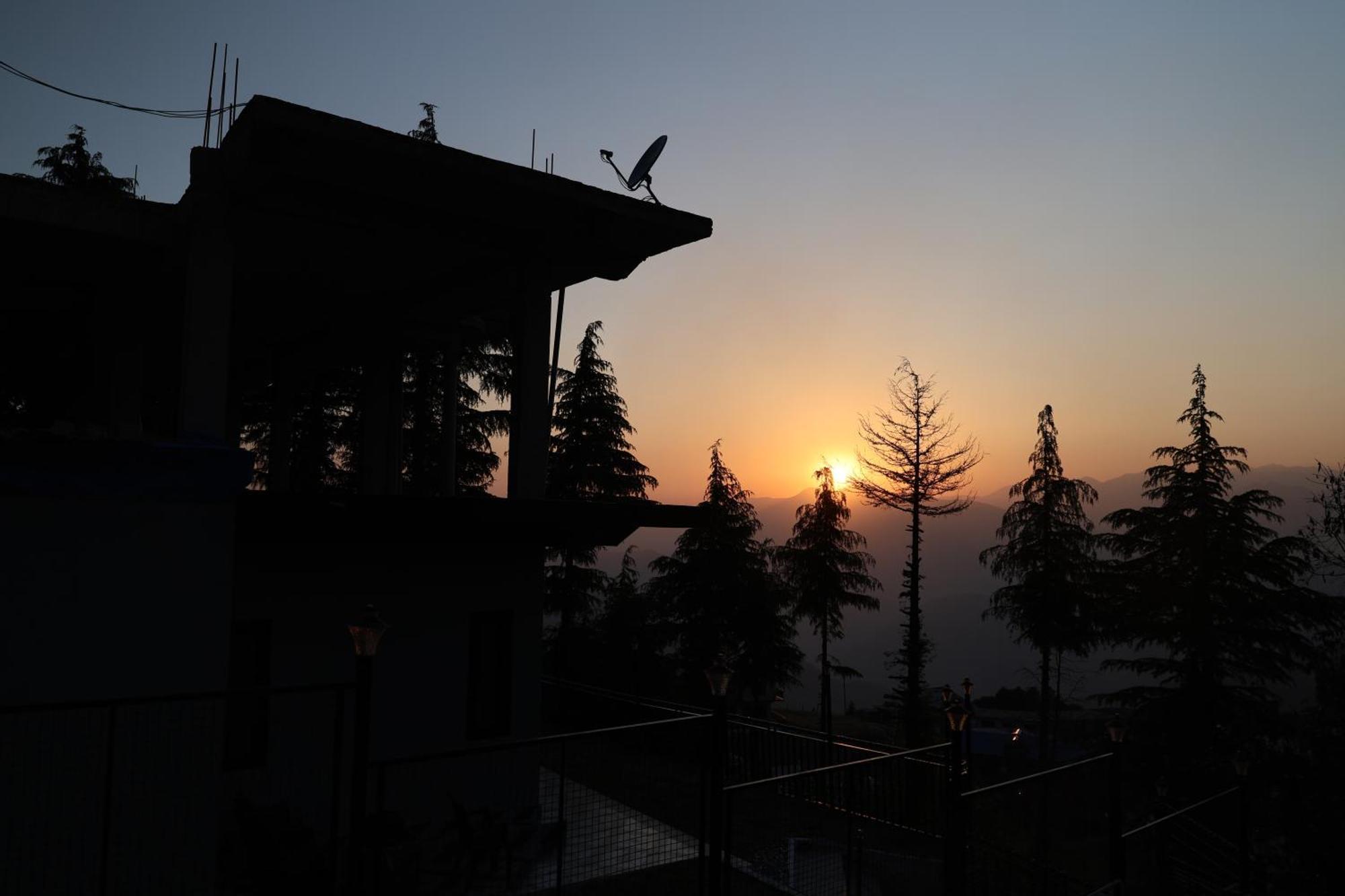 Mud House , Homestay Heritage Dalhousie Exteriér fotografie